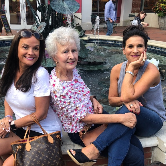 Meet your Posher, Patty - Picture 9 of 17